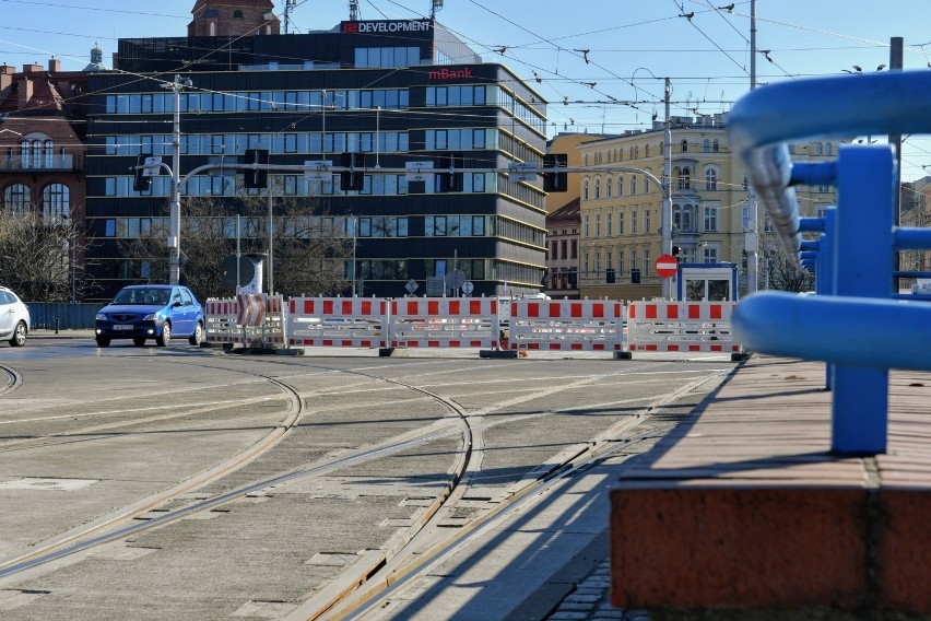 Skrzyżowanie na pl. Jana Pawła II od soboty znów przejezdne. MPK Wrocław: Zakończyliśmy roboty przed terminem