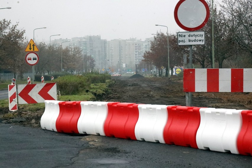 Na tę inwestycję Legnica otrzymała  prawie 4 mln zł z Rządowego Funduszu Rozwoju Dróg 2022.