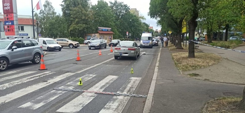 Potrącenie na ul. Warszawskiej w Zgorzelcu. 85- latek trafił do szpitala