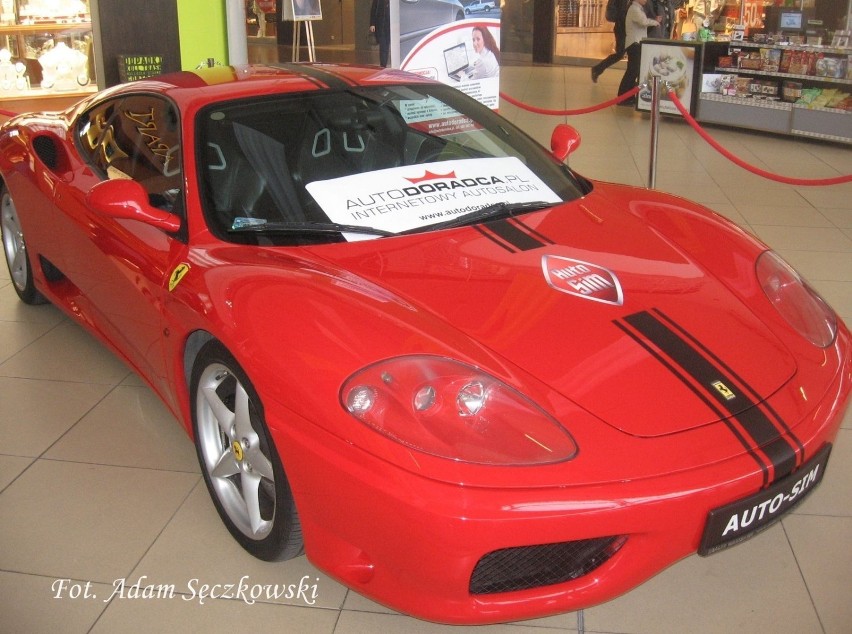 Ferrari 360 modena F1 z silnikiem o mocy 400 KM. Fot. Adam...