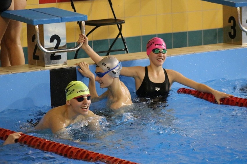 W Wałbrzychu odbyły się trzecie zawody I Szkolnej Ligi Pływackiej. Rywalizowano w stylu klasycznym