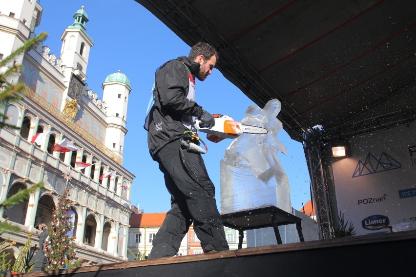 Speed Ice Carving, czyli rzeźbienie w lodzie na czas - ta...