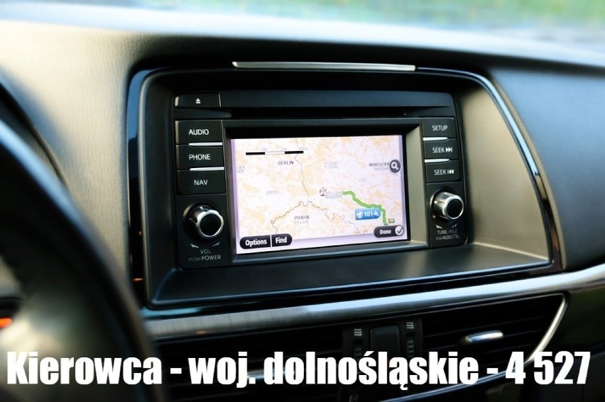 Tyle zarabiają kierowcy w Polsce i regionie. Niektóre stawki mogą zaskakiwać!