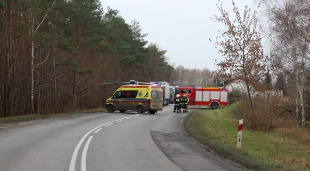 Do wypadku doszło na drodze wojewódzkiej nr 254 w Antoniewie (gmina Łabiszyn).