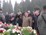 Częstochowa: W rocznicę katastrofy złożyli kwiaty na grobie Janusza Kochanowskiego [ZDJĘCIA]