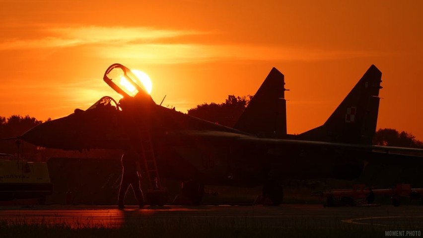 Malbork. MiG-i 29 w obiektywie Moment Photo. W sam raz na Święto Wojska Polskiego