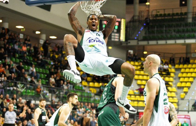 Koszykarze Zastalu Zielona Góra przegrali ze Śląskiem Wrocław 76:80.