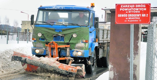 Z powodu braku środków drogowcy wykorzystują pulę pieniędzy na  lato