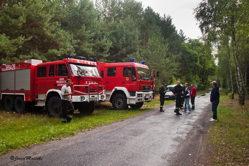 Kożuszna drugi raz w tym roku dała o sobie znać. Strażacy zabudowują wyrwę