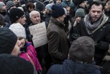 Protest frankowiczów razem z akcją przeciw GMO