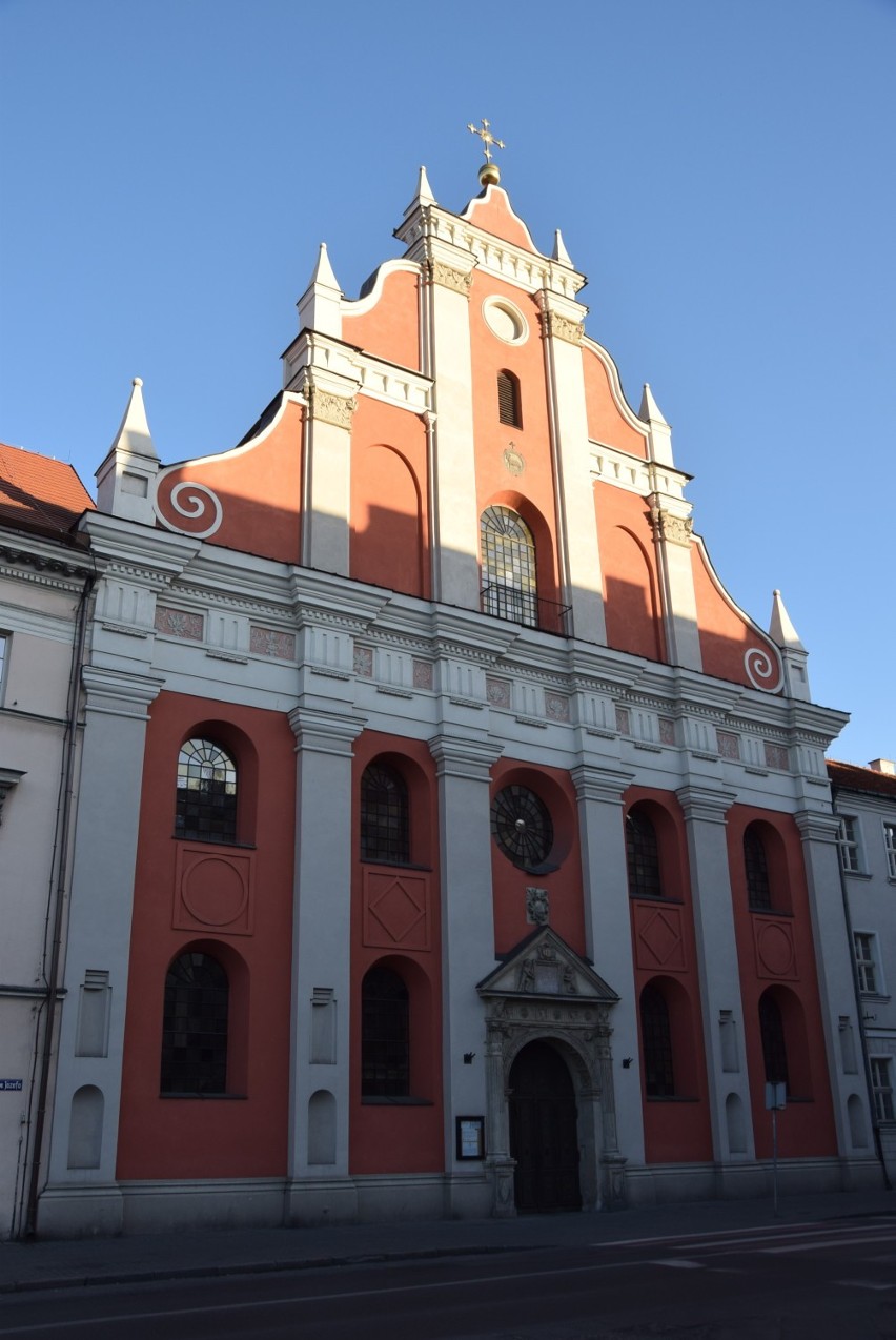 14. Kościół św. Wojciecha i św. Stanisława Biskupa w...