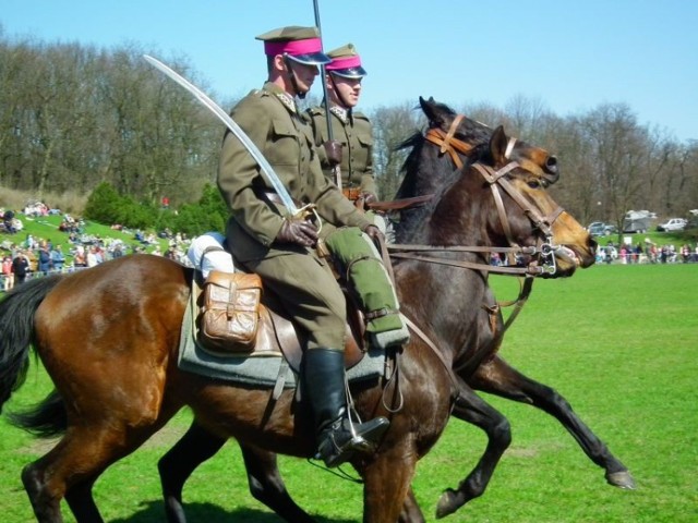 XXIV Ogólnopolskie Zawody Kawaleryjskie MILITARI

czwartek, 1 maja  
8.00 – 18.00
CWJ Hipodrom – Wola


piątek, 2 V
8.00- 18.00
CWJ Hipodrom – Wola

sobota, 3 V
8.00-12.00
CWJ Hipodrom – Wola

Zobacz więcej o Dniach Ułana w Poznaniu 