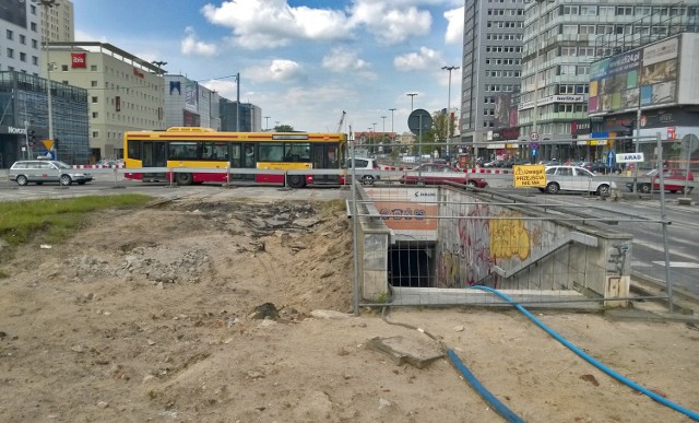 Trwa modernizacja trasy W-Z w centrum Łodzi