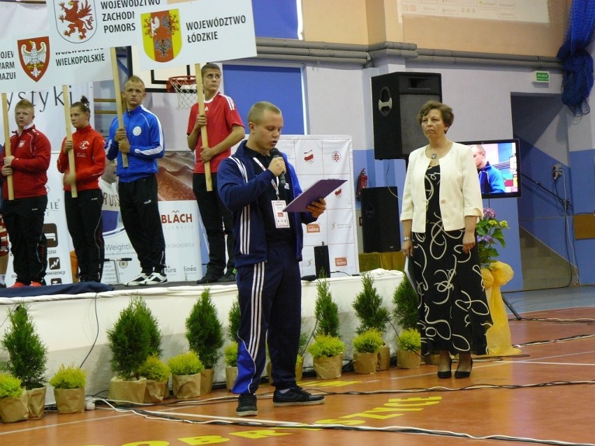 Trzy złote medale ciężarowców z Dobryszyc na Ogólnopolskiej Olimpiadzie Młodzieży [ZDJĘCIA]