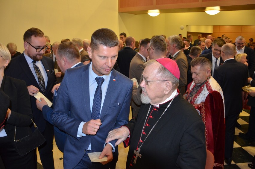Na spotkaniu opłatkowym u biskupa Piotra Sawczuka pojawili...