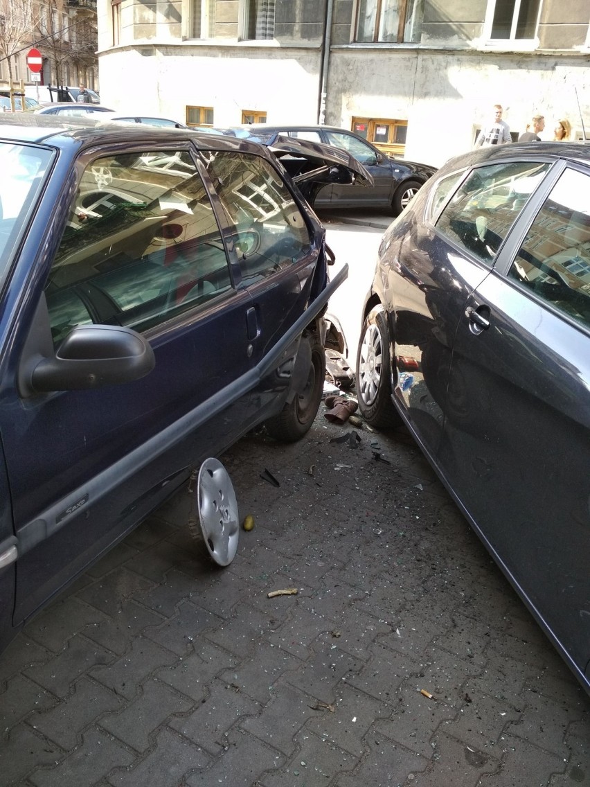 Pościg za pijanym kierowcą na Łazarzu zakończył się na ul....