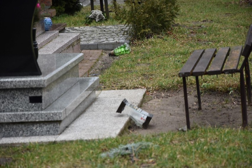 Cmentarz Komunalny w Sławnie po wichurze