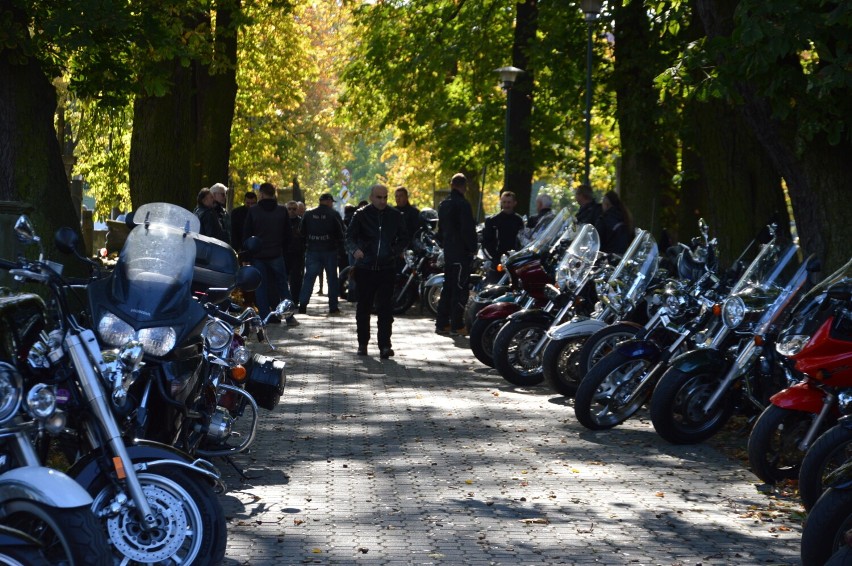 Zakończenie sezonu motocyklowego w Skierniewicach. W centrum miasta zrobiło się głośno