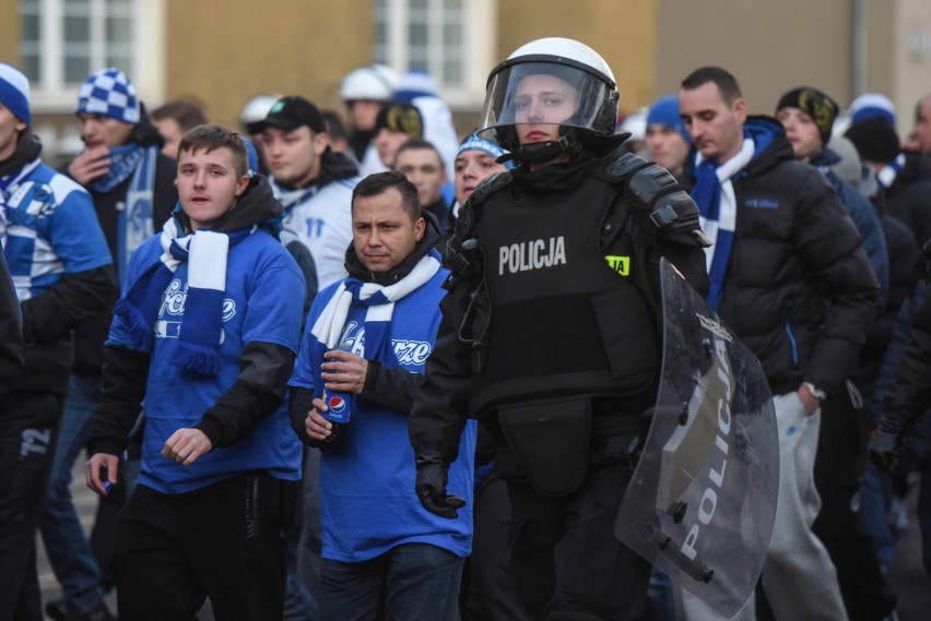 Radni znajdą pieniądze na przejazdy kibiców?