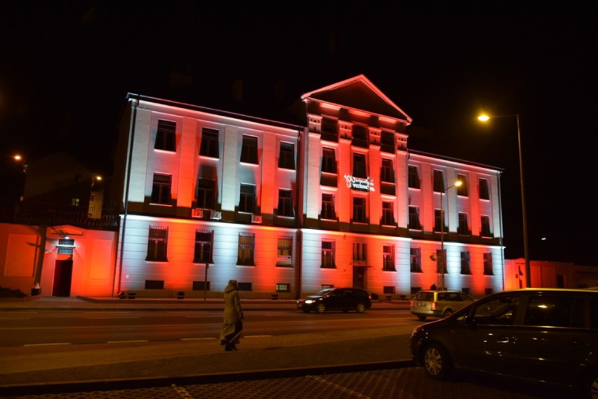 Niezwykła iluminacja Zakładu Karnego w Tarnowie