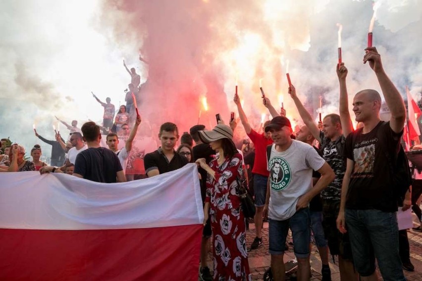 Kraków uczcił 74. rocznicę wybuchu Powstania Warszawskiego
