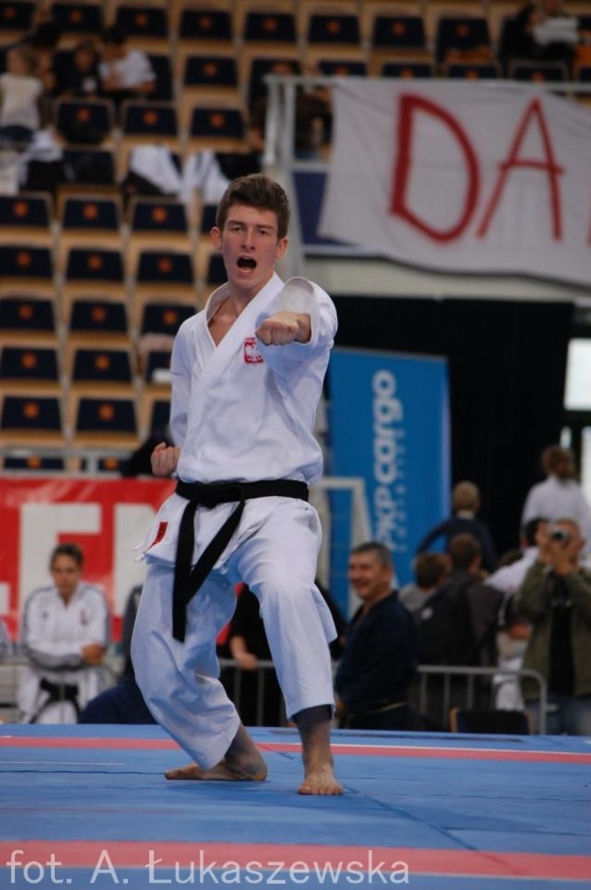 XVI Mistrzostwa Świata ITKF w Karate Tradycyjnym. Złoty medal Piotra Dzierżanowskiego!