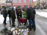 Na pchlim targu najwięcej było śniegu (FOTO)