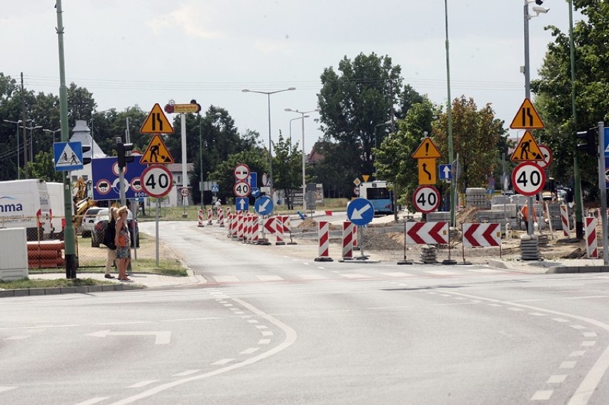 Zmiany na ulicy Sikorskiego w Legnicy [ZDJĘCIA]