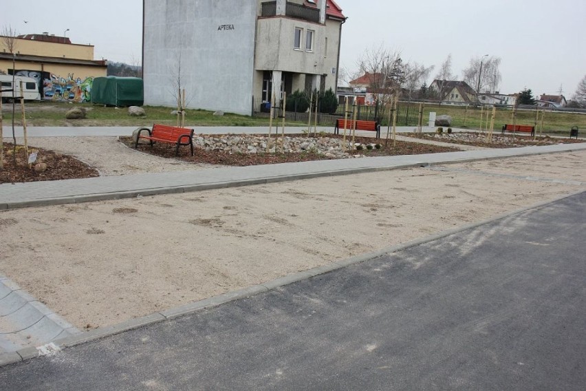 Położono nowy asfalt przy ulicy Olimpijczyków w Lęborku [ZDJĘCIA]