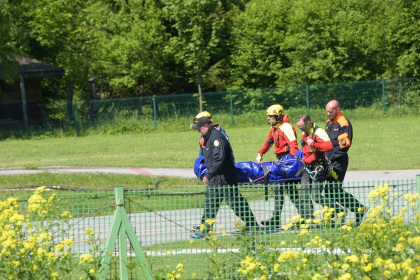 Seria wypadków w Tatrach. Turysta zginął na Rysach, uraz nogi na Wołowcu i wypadek między Zawratem a Świnicą