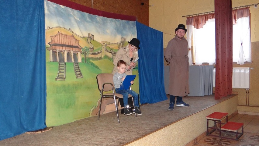 Niegowa: Ferie zimowe w GOK. Dzieci odwiedził Detektyw Zagadka [ZDJĘCIA]