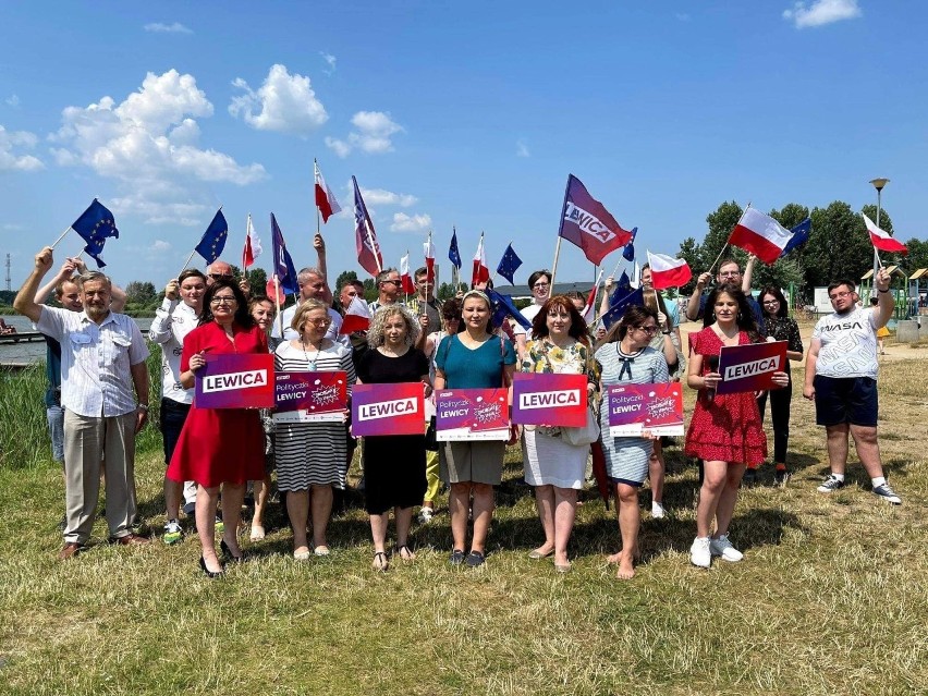 Polityczki Lewicy wyruszyły w Polskę. W sobotę o godz. 15.30...