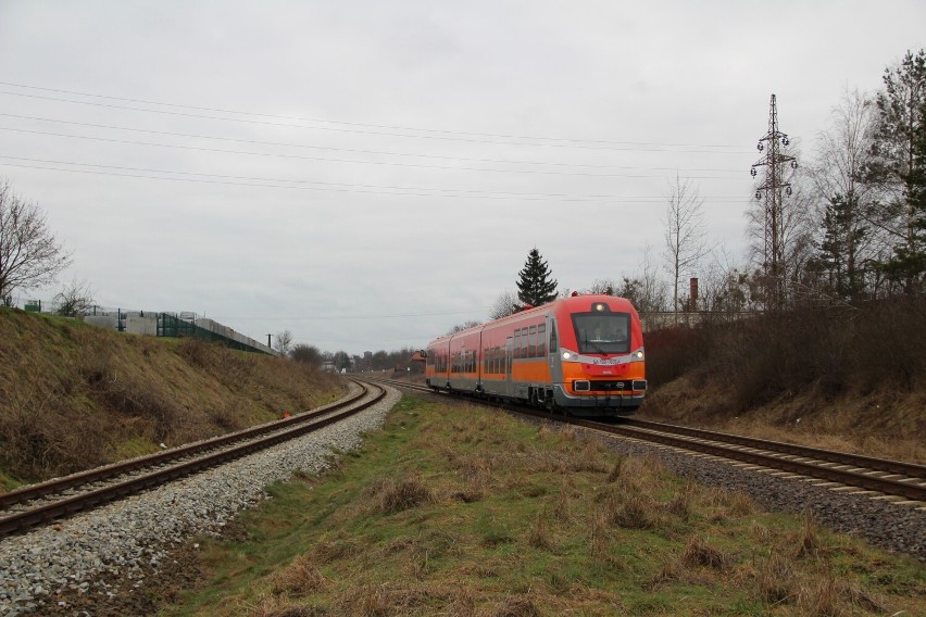 Przejazd nowoczesnym pociągiem z Chojnic do Przechlewa i z powrotem
