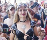 PolAndRock Festival: Najładniejsze dziewczyny na nowym Woodstocku [GALERIA]