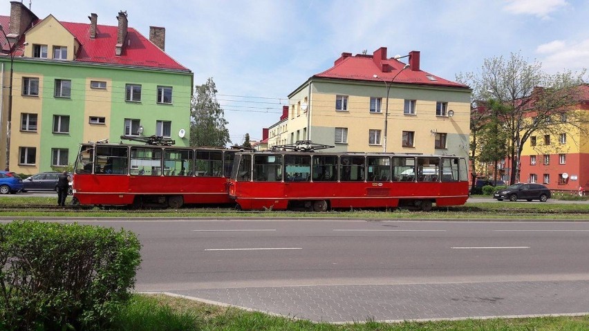 Dąbrowa Górnicza: wykolejenie w Gołonogu. Nie jeżdżą tramwaje ZDJĘCIA