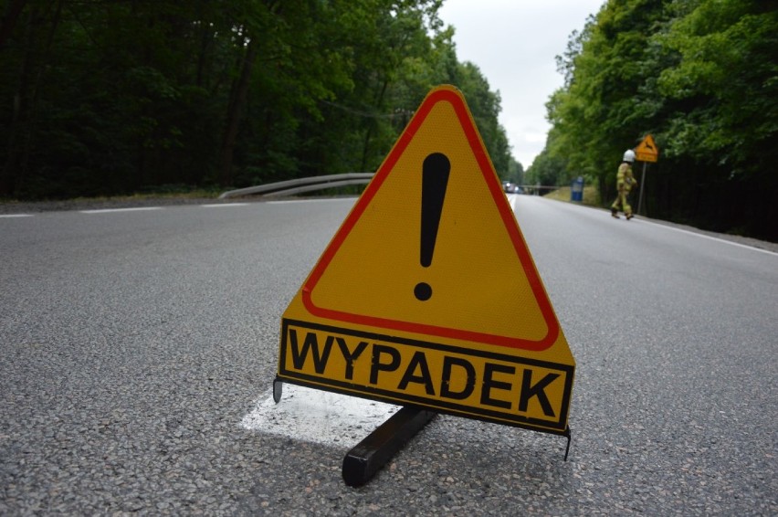Weekend na drogach powiatu kartuskiego - wypadek w Ręboszewie, Żukowie, Tokarach i Rybakach