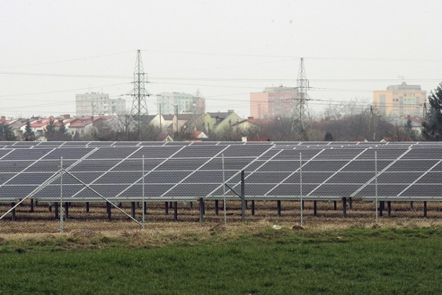 W Legnicy powstaje pierwsza taka elektrownia słoneczna.