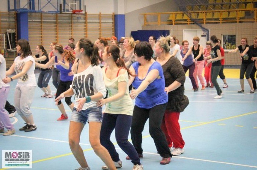 Zimowa zumba w Żorach ZDJĘCIA