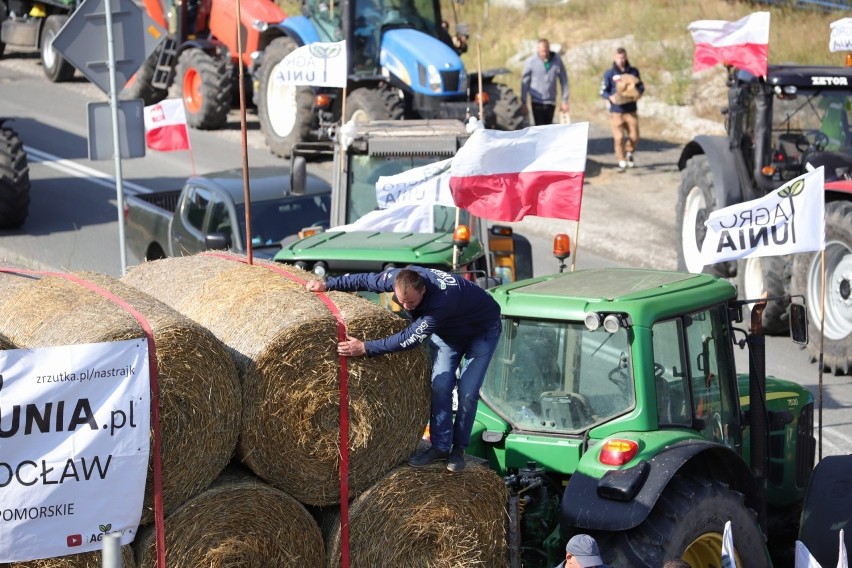 Protest rolników 24 sierpnia 2021 w Kołaczkowie...