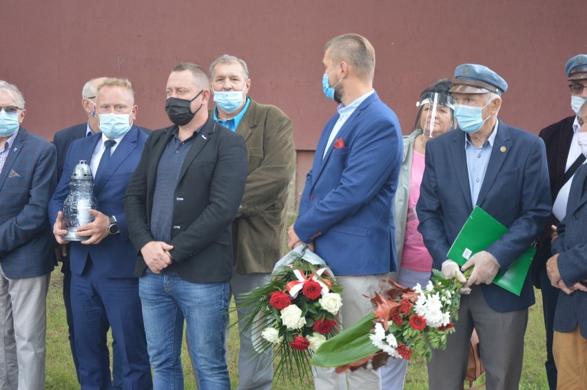 W Kartuzach upamiętnili 74. rocznicę śmierci „Inki” oraz 40-lecie powstania „Solidarności”