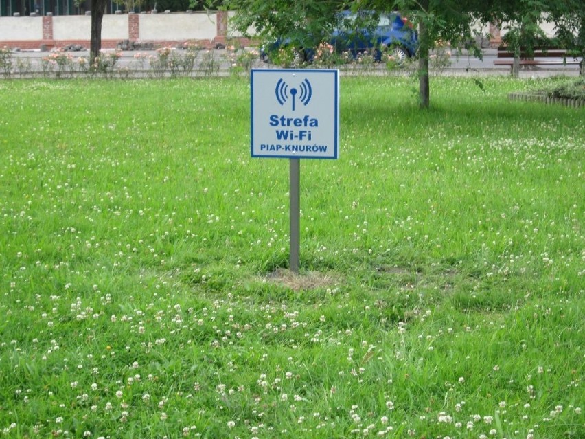 Darmowa strefa Wi-fi przy Ratuszu Miejskim w Knurowie