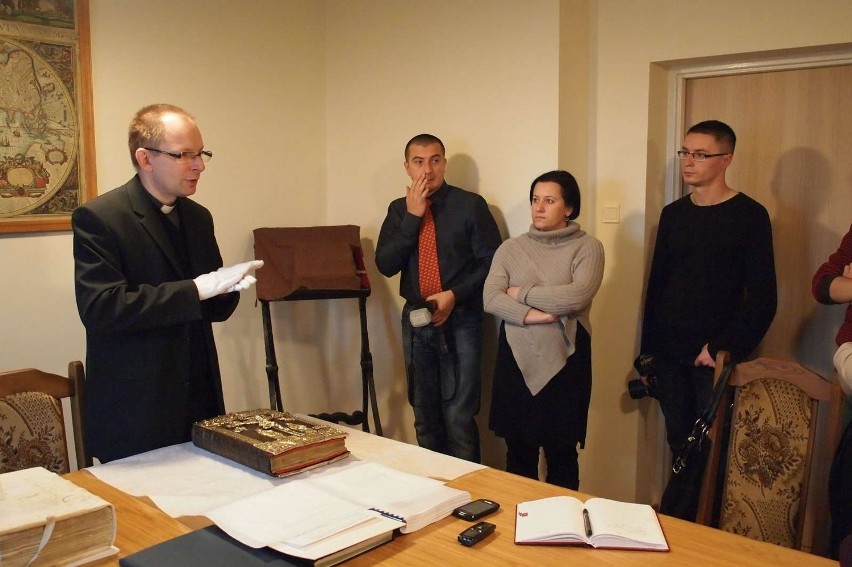 Archiwum Archidiecezjalne w Gnieźnie: Złoty Kodeks po konserwacji. To najcenniejsza księga w Polsce