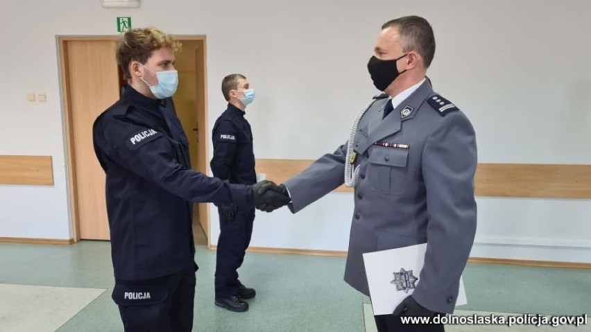 Nowi policjanci na Dolnym Śląsku. To oni nas będą bronić i chronić (ZDJĘCIA) 