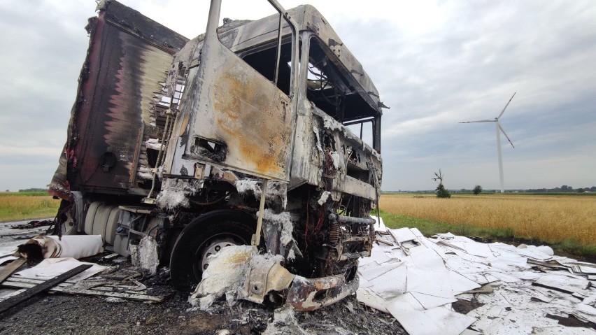 Wypadek w Rękoraju: Na DK12/DK91 zderzyły się trzy tiry i...