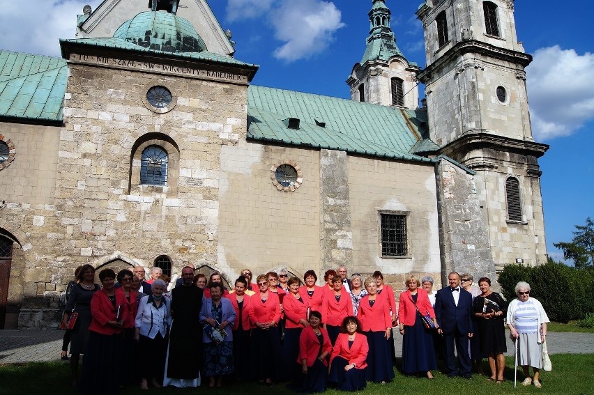 Jubileusz 90-lecia istnienia chóru pod wezwaniem świętej...