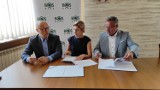 BOŚ zawarł porozumienie z gminą Wolbórz na inwestycje proekologiczne