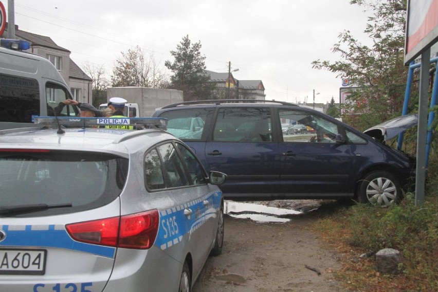 Poranny wypadek w Kielcach. Jedna osoba w szpitalu, korki na ulicy Malików