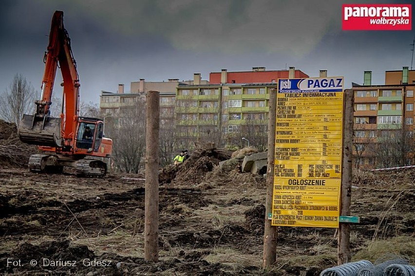 Przy ul. Husarskiej w Wałbrzychu ruszyła budowa dwóch, nowych bloków z mieszkaniami komunalnymi
