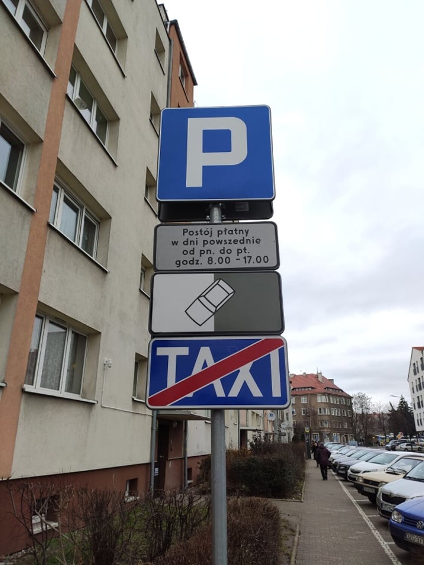 Nowy postój taksówek w centrum Zgorzelca, czyli mniej miejsc parkingowych przy ul. Okrzei