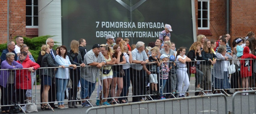 Malbork. Przysięga terytorialsów w 71 Batalionie Lekkiej Piechoty [ZDJĘCIA]. "To tak jak ślub. Żołnierzami będziecie do końca życia"